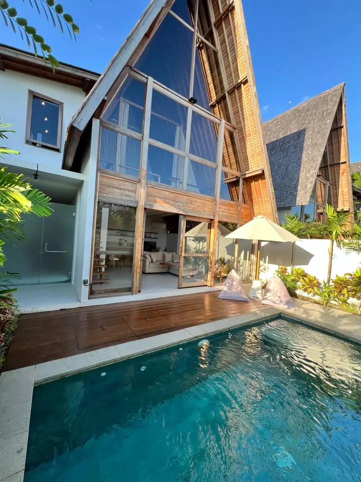 1BR Villa with Private Pool & 24/7 Security, near Seseh