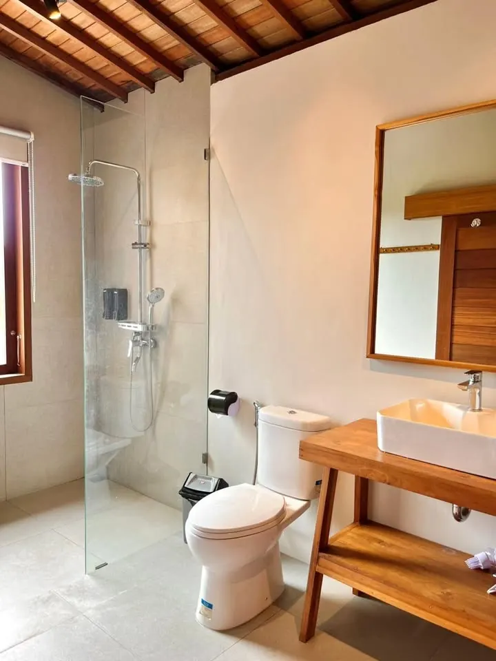 1BR Villa with Private Pool & 24/7 Security, near Seseh – photo 5