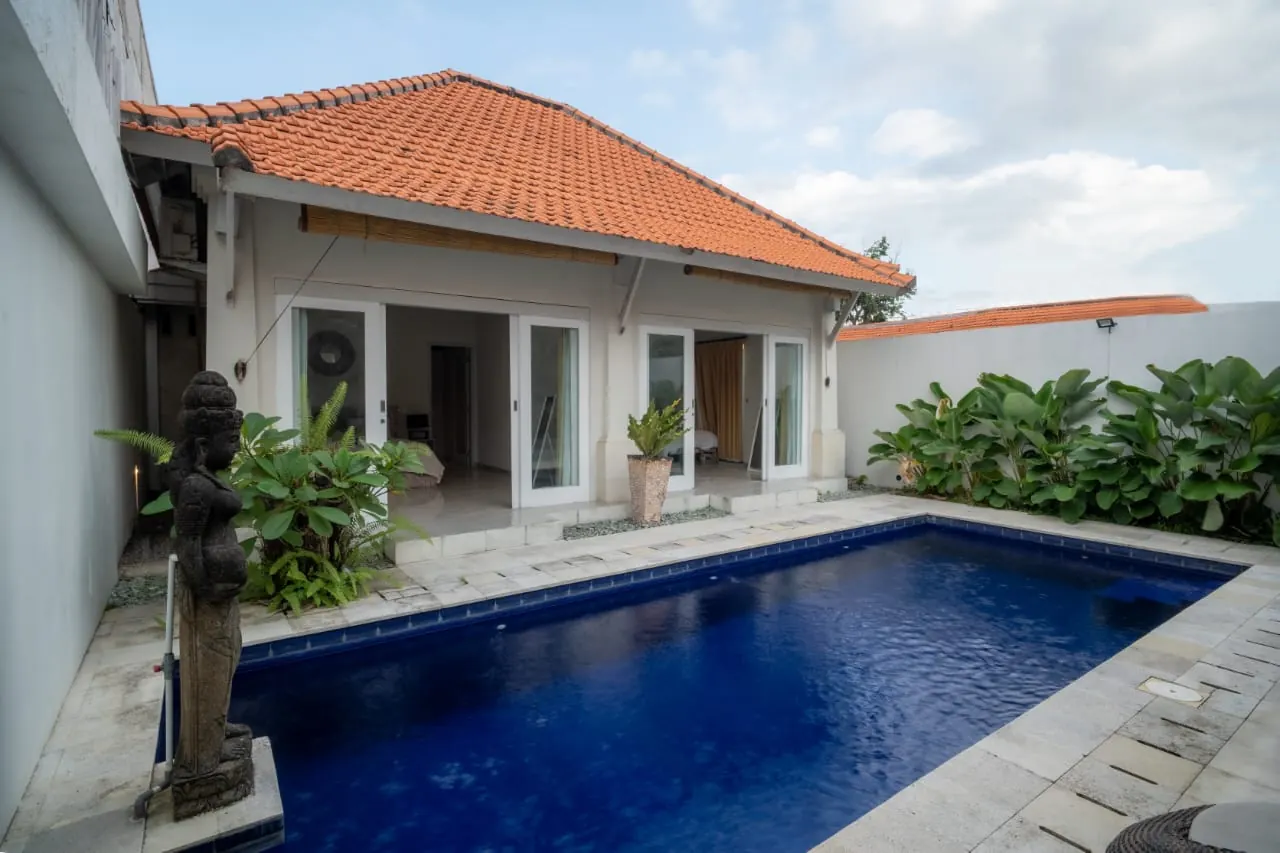 Private pool and garden beside the bedrooms