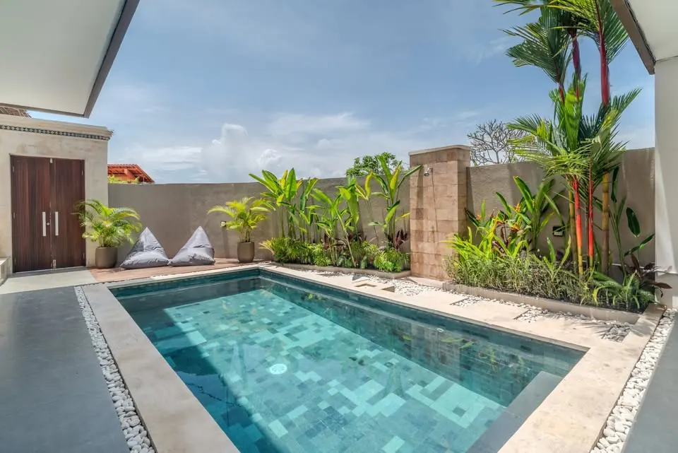3BR Private Pool Villa with Services, Padonan Canggu